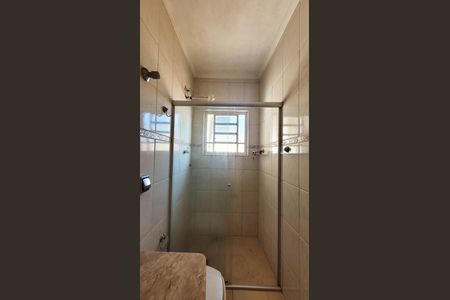 Casa à venda com 200m², 5 quartos e 2 vagasBanheiro 