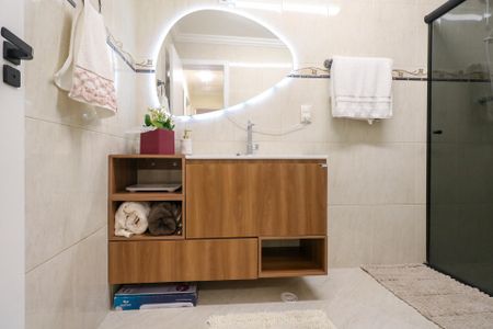 Apartamento à venda com 97m², 3 quartos e 1 vaga Apartamento à venda com 97m², 3 quartos e 1 vagaBanheiro