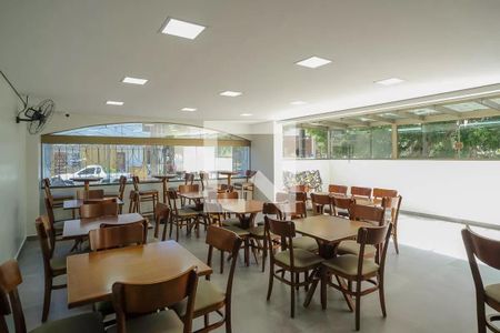 Apartamento à venda com 97m², 3 quartos e 1 vaga Apartamento à venda com 97m², 3 quartos e 1 vagaÁrea Comum - Salão de Festas