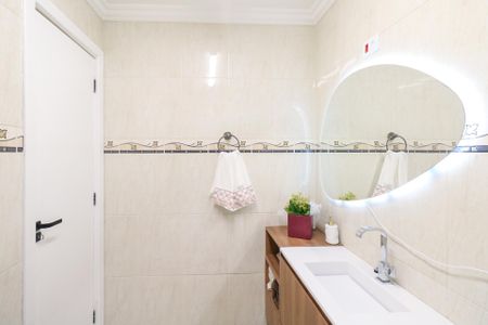 Apartamento à venda com 97m², 3 quartos e 1 vaga Apartamento à venda com 97m², 3 quartos e 1 vagaBanheiro