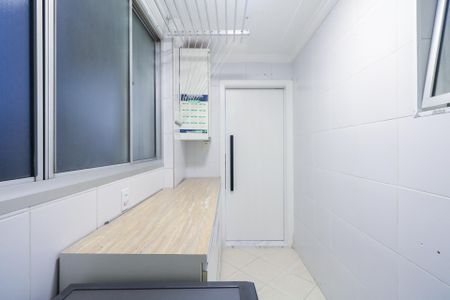 Apartamento à venda com 97m², 3 quartos e 1 vaga Apartamento à venda com 97m², 3 quartos e 1 vagaÁrea de Serviço