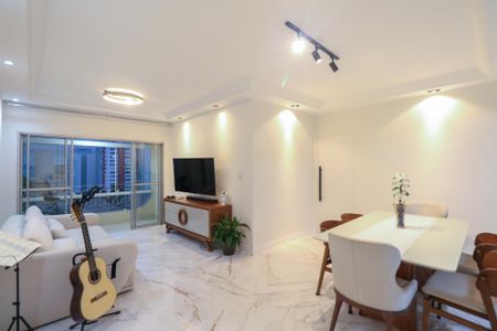 Apartamento à venda com 97m², 3 quartos e 1 vaga Apartamento à venda com 97m², 3 quartos e 1 vagaSala