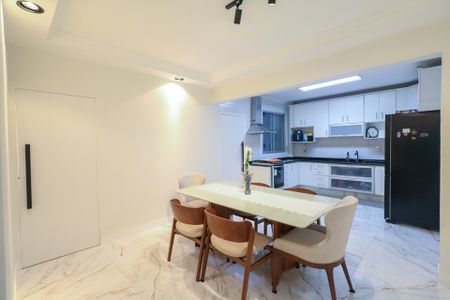 Apartamento à venda com 97m², 3 quartos e 1 vaga Apartamento à venda com 97m², 3 quartos e 1 vagaCozinha