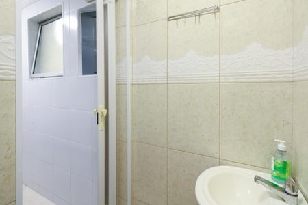 Apartamento à venda com 97m², 3 quartos e 1 vaga Apartamento à venda com 97m², 3 quartos e 1 vagaBanheiro de Serviço