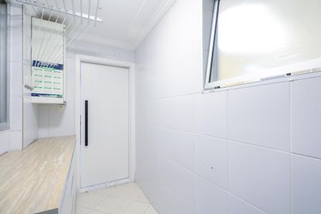 Apartamento à venda com 97m², 3 quartos e 1 vaga Apartamento à venda com 97m², 3 quartos e 1 vagaÁrea de Serviço