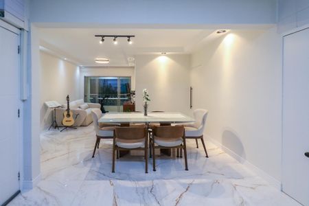 Apartamento à venda com 97m², 3 quartos e 1 vaga Apartamento à venda com 97m², 3 quartos e 1 vagaCozinha