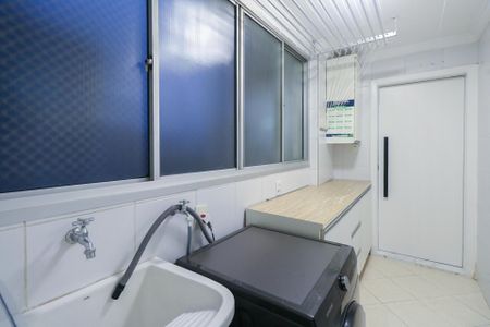 Apartamento à venda com 97m², 3 quartos e 1 vaga Apartamento à venda com 97m², 3 quartos e 1 vagaÁrea de Serviço