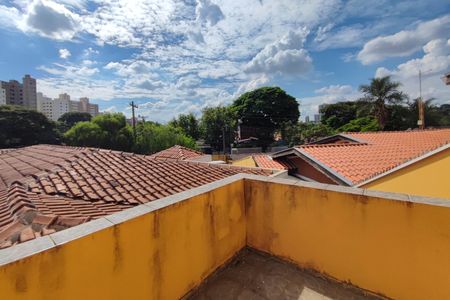 Casa à venda com 200m², 5 quartos e 6 vagas Casa à venda com 200m², 5 quartos e 6 vagasEdícula 1 - Quintal