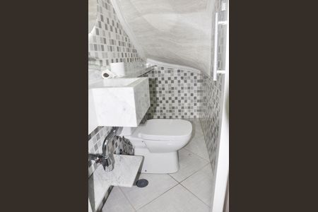 Casa para alugar com 96m², 2 quartos e 1 vaga Casa para alugar com 96m², 2 quartos e 1 vagaLavabo