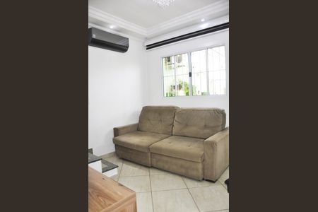 Casa para alugar com 96m², 2 quartos e 1 vaga Casa para alugar com 96m², 2 quartos e 1 vagaSala
