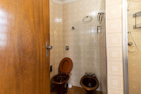 Casa à venda com 170m², 4 quartos e 2 vagasBanheiro 1