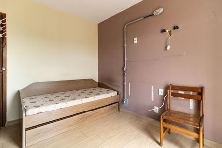 Casa à venda com 170m², 4 quartos e 2 vagasQuarto 1