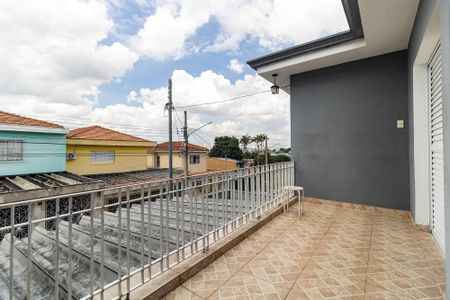 Casa à venda com 170m², 4 quartos e 2 vagasVaranda do Quarto 1