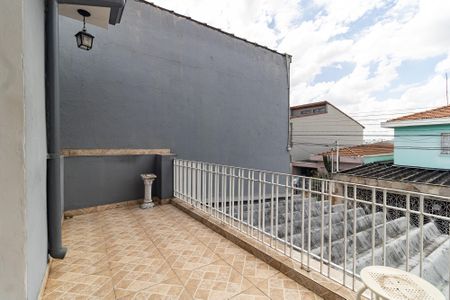 Casa à venda com 170m², 4 quartos e 2 vagasVaranda do Quarto 1