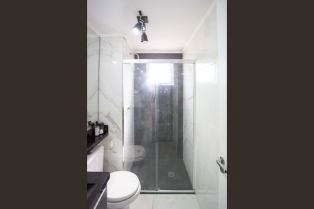 Apartamento à venda com 67m², 2 quartos e 2 vagasBanheiro de Suite