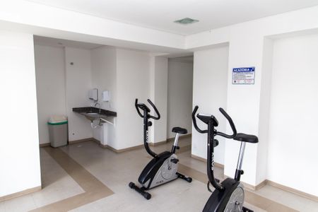 Apartamento à venda com 67m², 2 quartos e 2 vagasÁrea comum - Academia