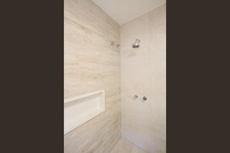 Casa à venda com 1200m², 8 quartos e 4 vagasBanheiro Casa 2