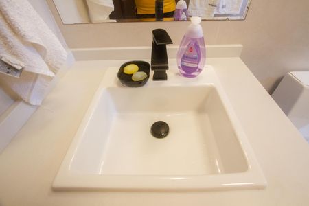 Casa à venda com 1200m², 8 quartos e 4 vagasBanheiro Suíte 4