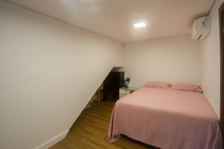 Casa à venda com 1200m², 8 quartos e 4 vagasSuíte 4