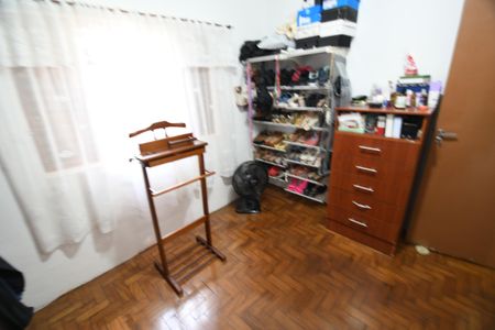 Casa à venda com 110m², 4 quartos e 3 vagasQuarto 2