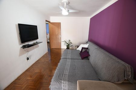 Casa à venda com 110m², 4 quartos e 3 vagasSala