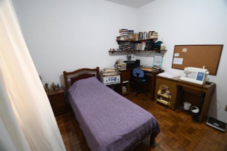 Casa à venda com 110m², 4 quartos e 3 vagasQuarto 3