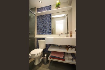 Apartamento à venda com 62m², 2 quartos e 1 vagaBanheiro Social