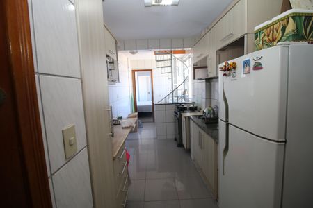 Apartamento à venda com 162m², 3 quartos e 1 vagaCozinha