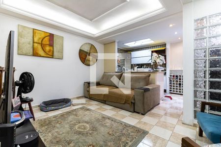 Casa para alugar com 200m², 7 quartos e 1 vaga