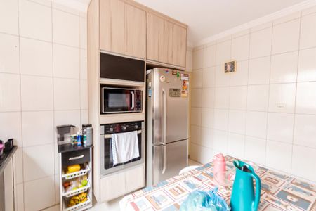 Casa à venda com 206m², 3 quartos e 2 vagas Casa à venda com 206m², 3 quartos e 2 vagasCozinha