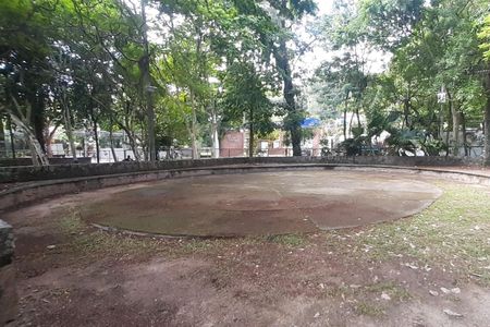 Casa de condomínio à venda com 400m², 3 quartos e sem vagaÁrea comum