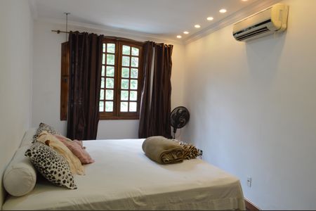 Casa de condomínio à venda com 400m², 3 quartos e sem vagaQuarto 3