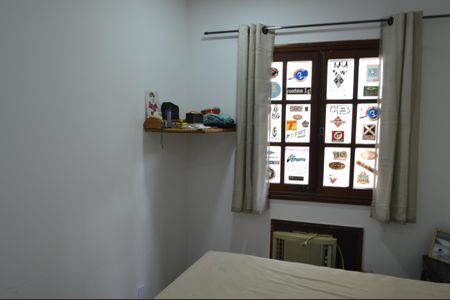 Casa de condomínio à venda com 400m², 3 quartos e sem vagaQuarto 1