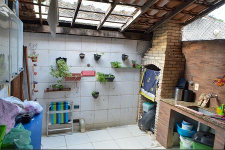 Casa de condomínio à venda com 69m², 2 quartos e 1 vagaÁrea Gourmet