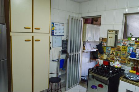 Casa de condomínio à venda com 69m², 2 quartos e 1 vagaCozinha