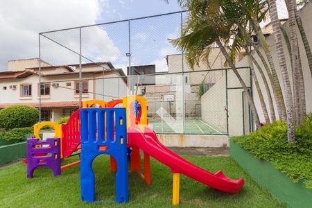 Casa de condomínio à venda com 69m², 2 quartos e 1 vagaÁrea comum - Playground