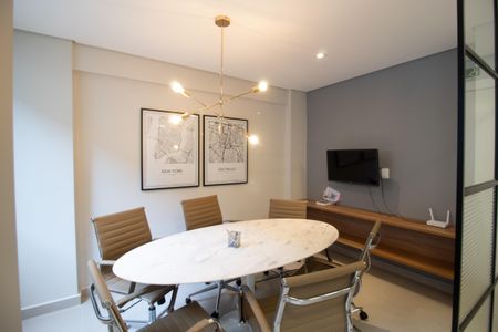 Apartamento à venda com 35m², 2 quartos e sem vagaÁrea comum