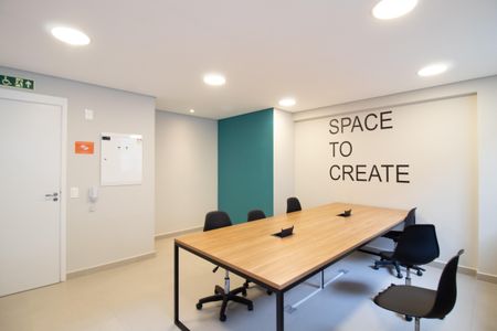 Apartamento à venda com 35m², 2 quartos e sem vagaÁrea comum