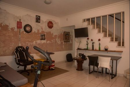 Casa à venda com 220m², 7 quartos e sem vagaSala