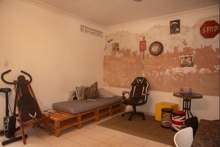 Casa à venda com 220m², 7 quartos e sem vagaSala