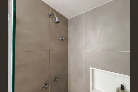 Apartamento à venda com 65m², 2 quartos e 1 vagaBanheiro da Suíte