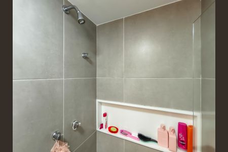 Apartamento à venda com 65m², 2 quartos e 1 vagaBanheiro Corredor