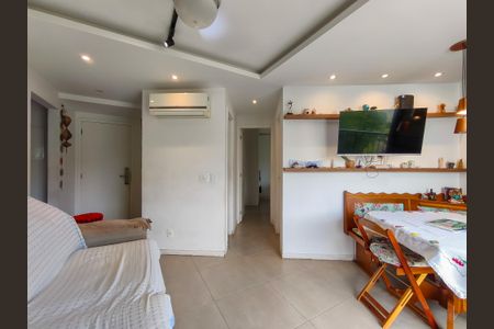 Apartamento à venda com 65m², 2 quartos e 1 vagaSala