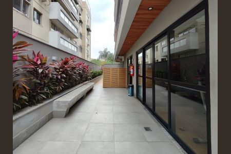 Apartamento à venda com 65m², 2 quartos e 1 vagaÁrea comum - Playground