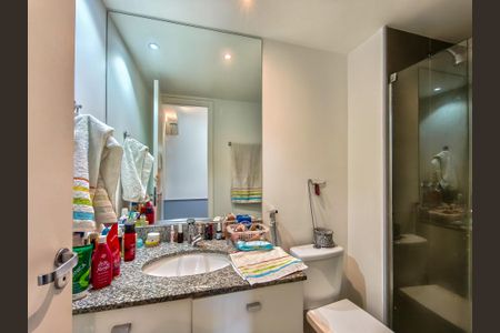 Apartamento à venda com 65m², 2 quartos e 1 vagaBanheiro da Suíte