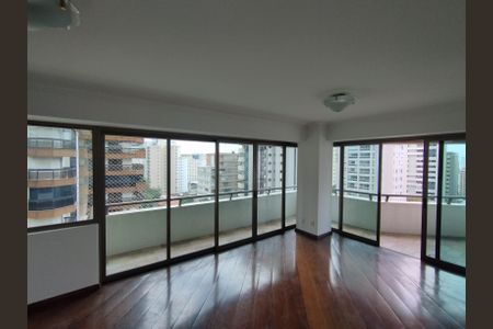 Apartamento para alugar com 192m², 3 quartos e 3 vagasSala