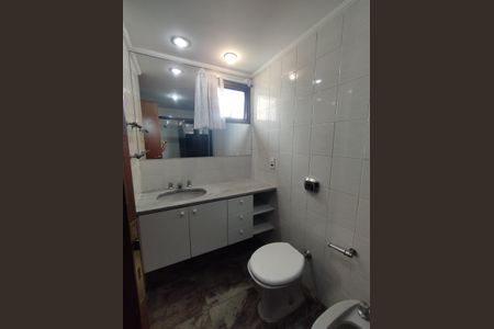 Apartamento para alugar com 192m², 3 quartos e 3 vagasBanheiro da Suíte 3