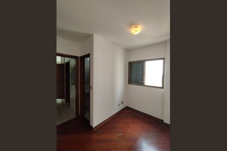 Apartamento para alugar com 192m², 3 quartos e 3 vagasQuarto de Serviço