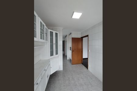 Apartamento para alugar com 192m², 3 quartos e 3 vagasCopa