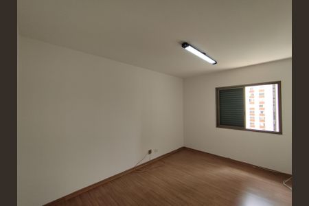 Apartamento para alugar com 192m², 3 quartos e 3 vagasSuíte 2